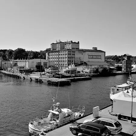 Royal Maris 2 - Najlepsza Lokalizacja W Ustce, Blisko Plazy I Portu, Bezplatny Parking, Scicsle Centrum *