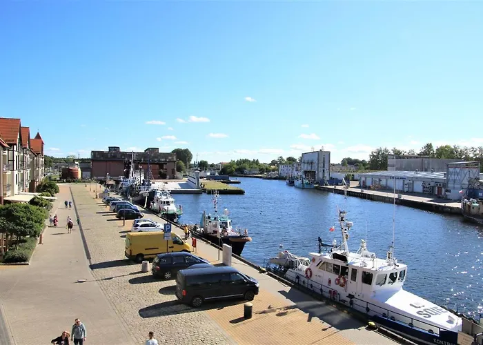 Royal Maris 2 - Najlepsza Lokalizacja W Ustce, Blisko Plazy I Portu, Bezplatny Parking, Scicsle Centrum Lägenhet *